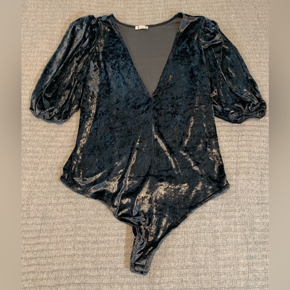 Free People Intimately Don’t You Wish Body Suit Velvet Silver/Gray Size Large - Picture 4 of 11
